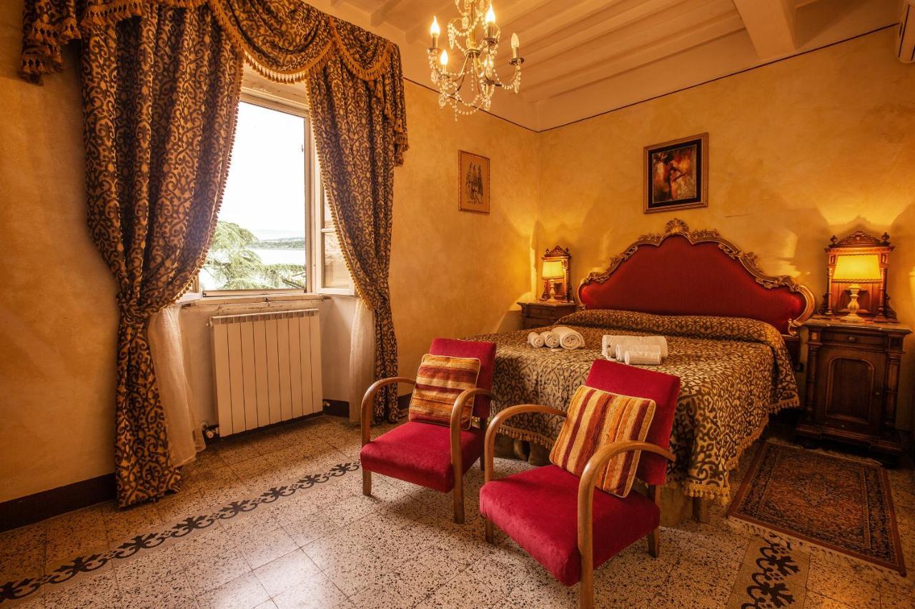 カスティリオーネ・デル・ラーゴ Palazzo Barbini Dimora Storicaアパートホテル エクステリア 写真