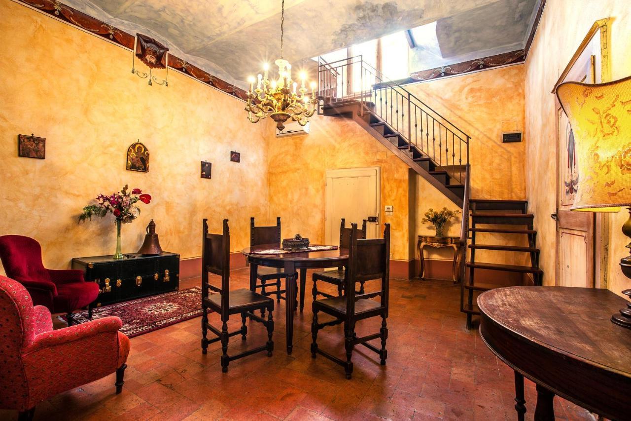 カスティリオーネ・デル・ラーゴ Palazzo Barbini Dimora Storicaアパートホテル エクステリア 写真
